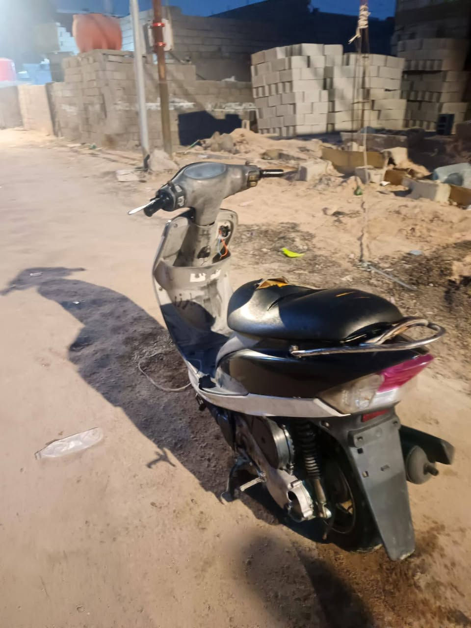 سلام عليكم ماكس قجمه للبيع مبدله ربل ولف السعر 550وبيه مجال العنوان ابو الخصيب حمدان االرقم***********
