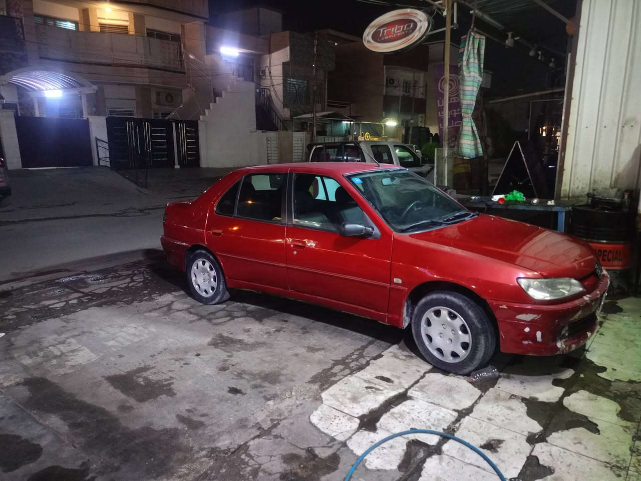 اسلام عليكم بيجو 306 للبيع محرك كير تبريد خير من الله سيارا جاهزه السعر 40 اوبيهه مجال مكان السيارا بغداد الاستفسار التصال ***********
