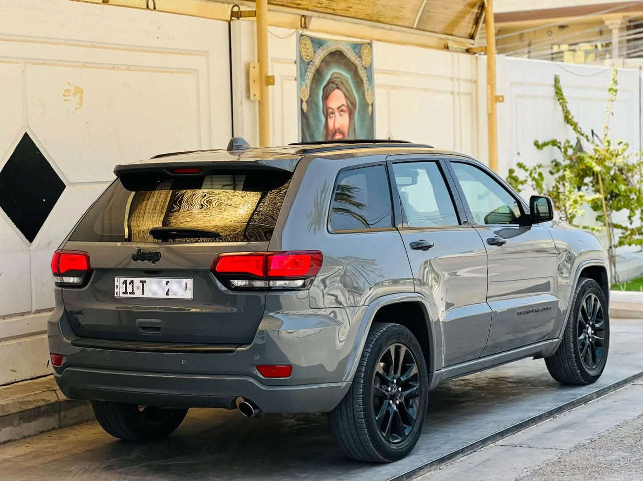 جيب 2019 بلاك توب لون مميز اسمني رقم بغداد فول مواصفات
السعر 209 وبيها مجال .

مكاني بغداد *********** الرصافة 

حادثة سطحي بدون دواخل ابد لا شاصي ولا لغد

الصدر والحدادية كلة جديد
محرك 3600 مكفول من كلشي
السيارة كلش جديدة 
بصمة تشغيل 
فتحة
كشنات حار
فور ويل
سبورت 
تشغيل عن بعد
دمام صوت الباين
كشنات حضن
ويل حجم 20 بلاك توب بلادي 
تخم تاير جديد 
كامرة خلفية دوارة
شاشة كار بلي مع نظام ملاحة GPS
حساس خلفي 
كشنات حضن

بيها صبغ جاملغ وبنيد + باب بلعراق فقط
