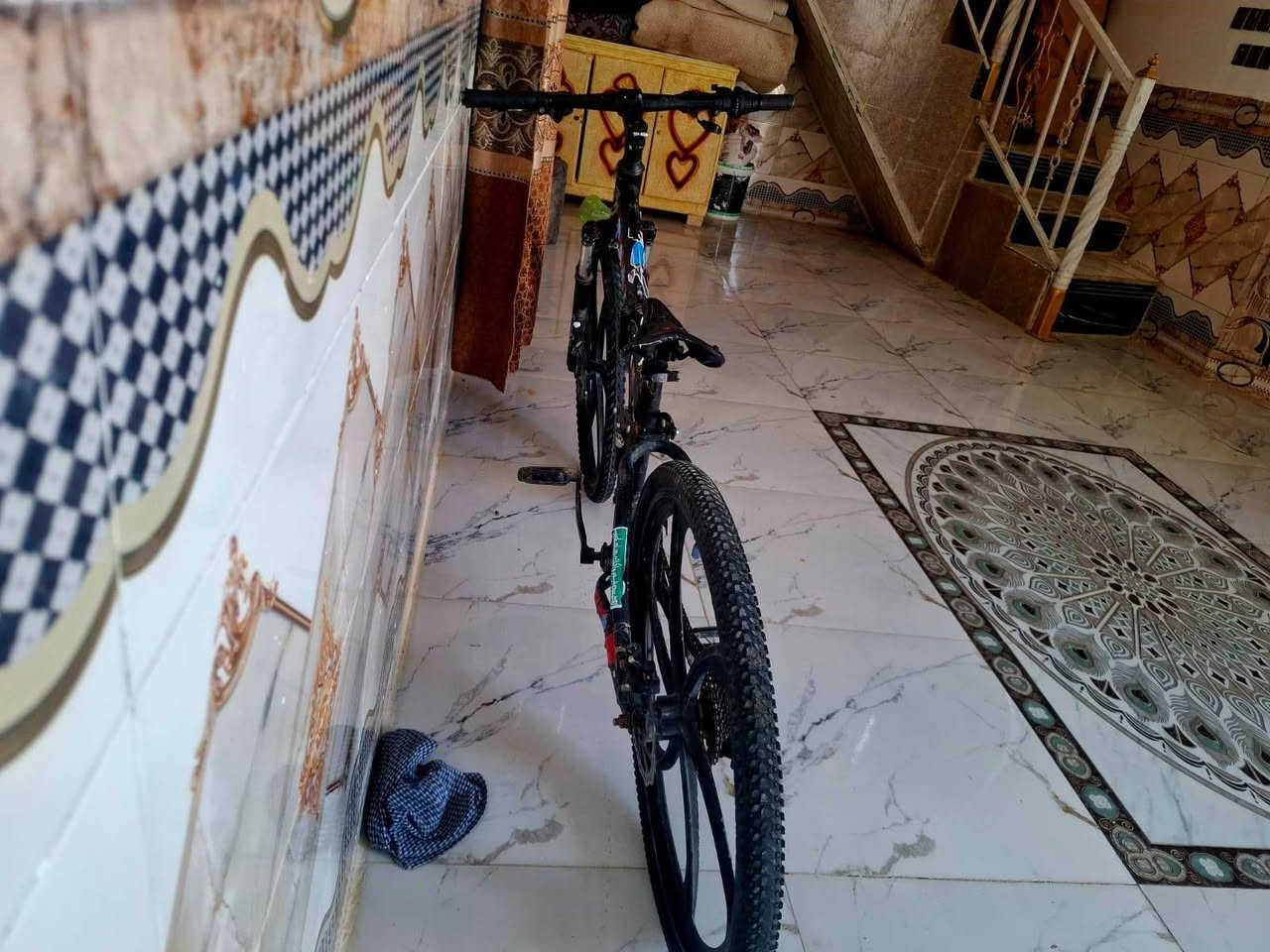 باسكل كورفت حجم 26 جاملغاته موجوده باسكل نظيف الطمك  لاغينه رقم الهاتف ***********
