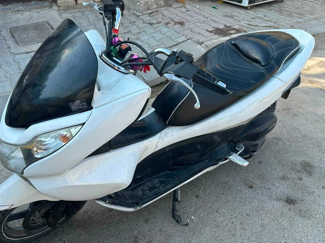 جيل اول 
محرك ما مفتوح 
فقط بوربرن خلفي بي صوت 
السعر مليون و ٢٠٠ 
كوت / حي الجهاد 
***********
