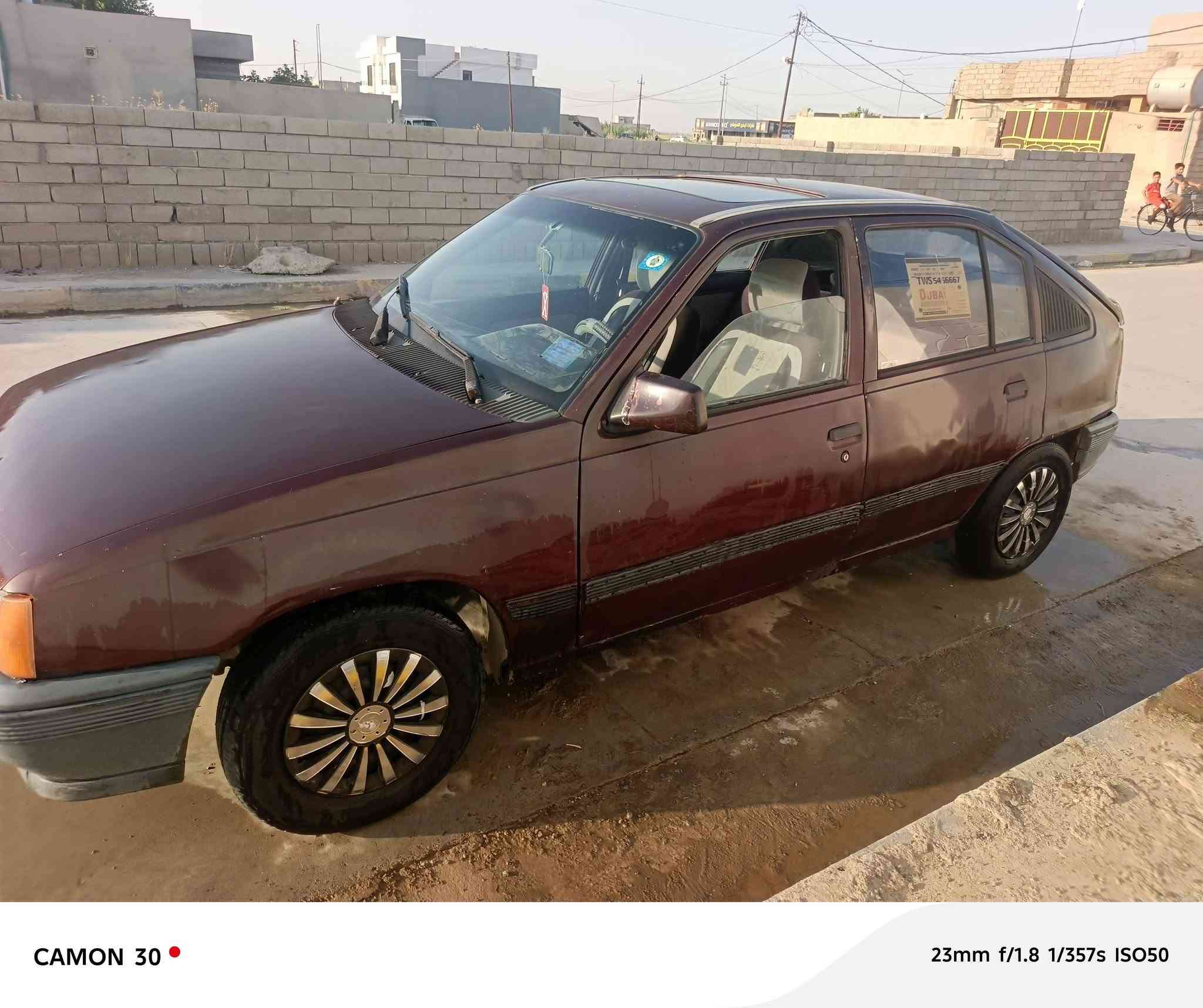 السلام عليكم كاديت موديل 91
محرك 18 كير ومحرك شرط سيارة رقم انكليزي نينوى 
شرط التحويل صبغ جماليه بدون طخه 
سياره سعرها 18 مكانها كياره داخل جنوب الموصل 
***********
