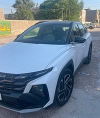 توسان خليجي موديل 2026 توكلر زيرو ماشية 3   فول مواصفات جنطة كهرباء تب...