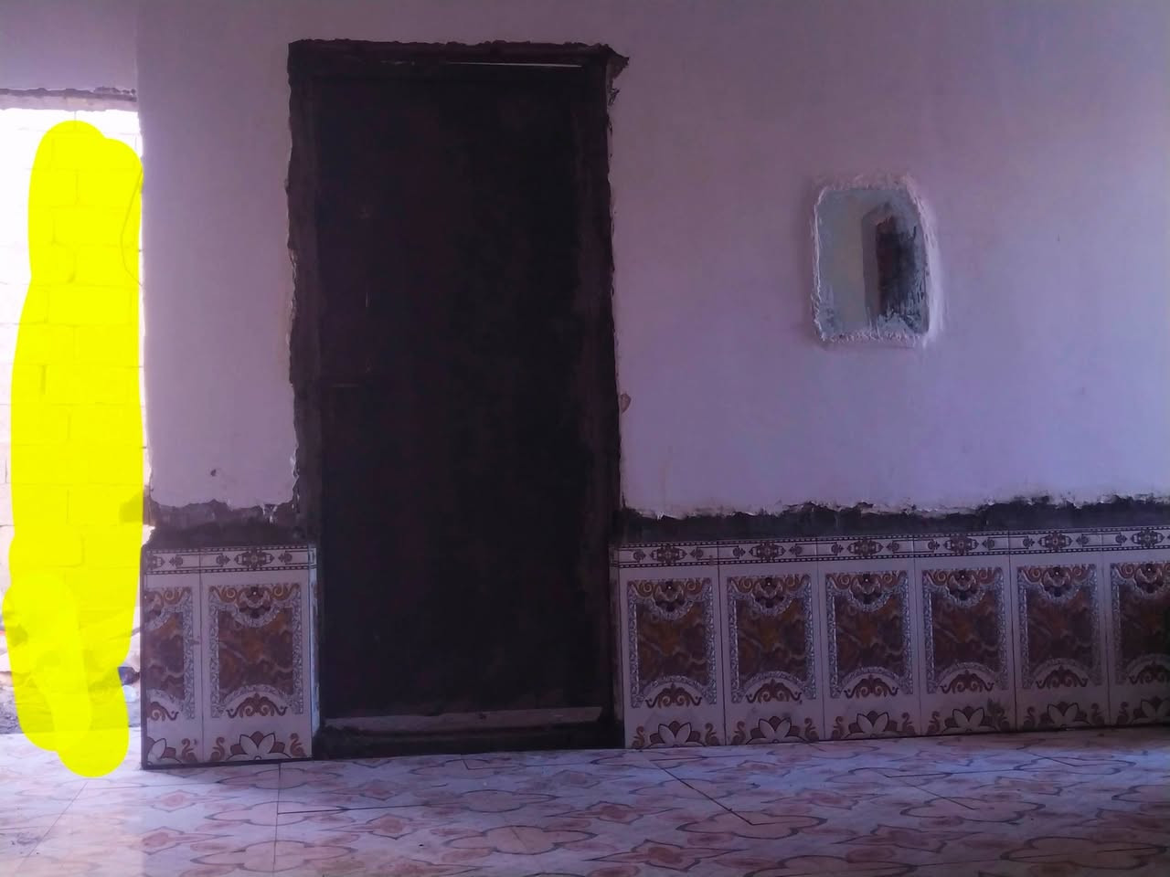 حي الزهراء ٧نيسان • ٢٥٠م • ٣غرف
