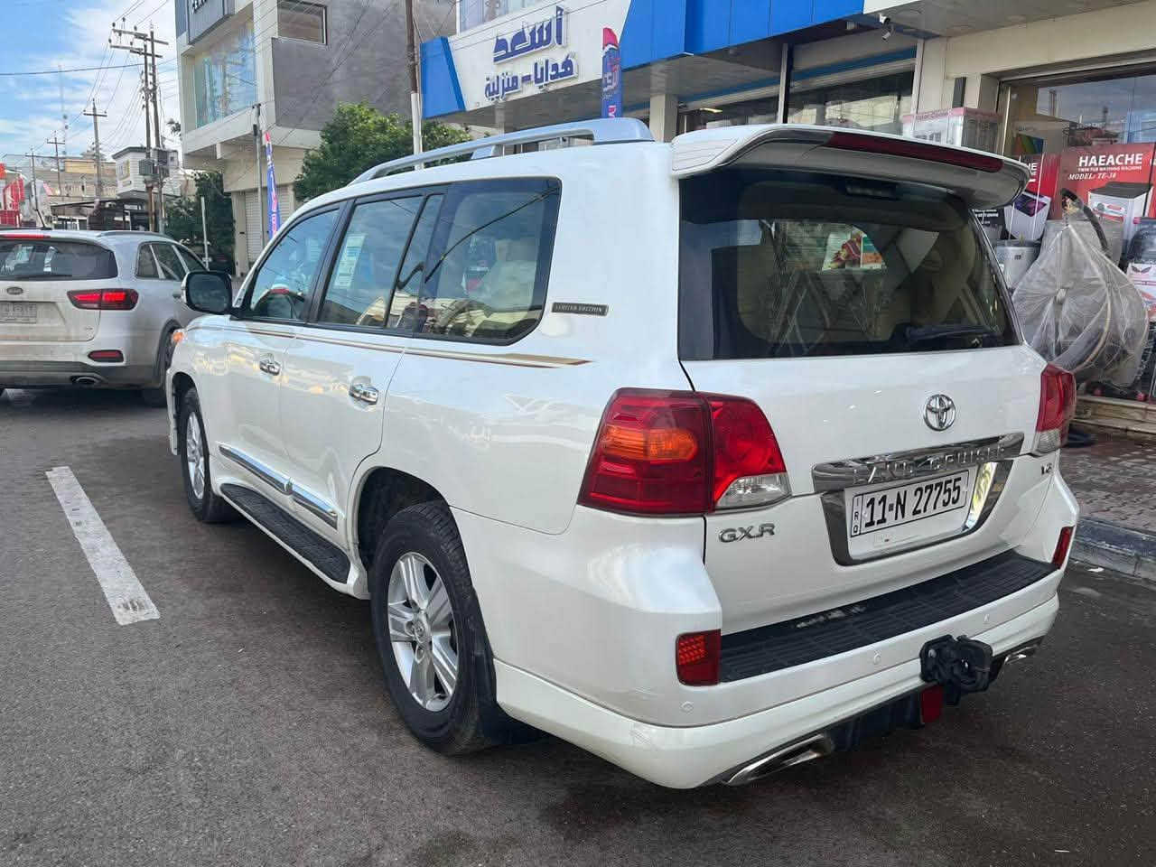لاندكروز • ٢٠١٥ • ١٩٣ الف