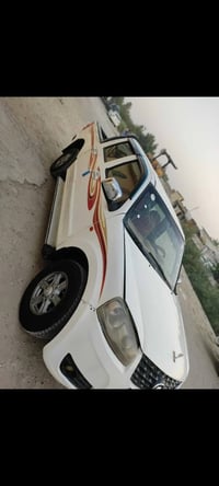 كريت وال • ٢٠١٢ • مكفوله