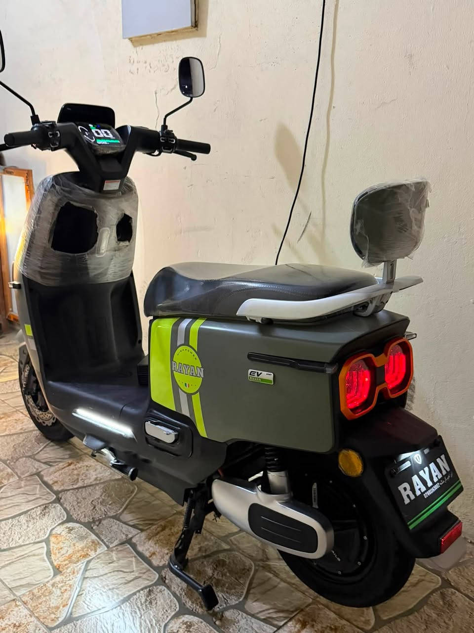 🏍️ للبيع دراجة ريان أبو عيون 🏍️
🔹 النوع: ريان أبو عيون
🔹 الموديل: 2026
🔹 الحالة: نظيفة وجاهزة
🔹 السعر: 1,100,000 دينار عراقي 💰

📍 الموقع: موصل – حي البكر
📞 للتواصل: ***********

✅ البيع للجادين فقط
🔍 الفحص والتجربة متاحان

