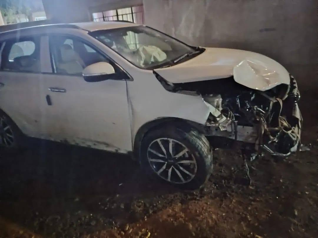 سورنتو مديل ٢٠١٥ رقم بغداد بسمي تحويل مباشر صور الحادث والسونار مرفق بالمنشور مطلوب مراوس بتوسان الشكل الجديد بيه قطعه او قطعتين سعر مناسب  *********** ,***********
