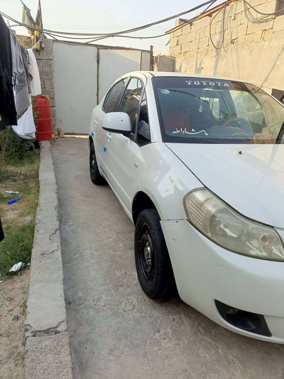 سلام عليكم سياره زازوكي ادوات كصه جنطه سيارة مكينه كير خير من الله حداديه 80بل ميه تبريد كمرسر تخم تاير  ادكفلك سرقه وعشاير السعر 28وبيه مجال رقم عنوان بصره الهاتف, ***********/077092751
