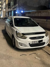 اكسنت ٢٠١١ • ١٦٠٠ • نظيفه