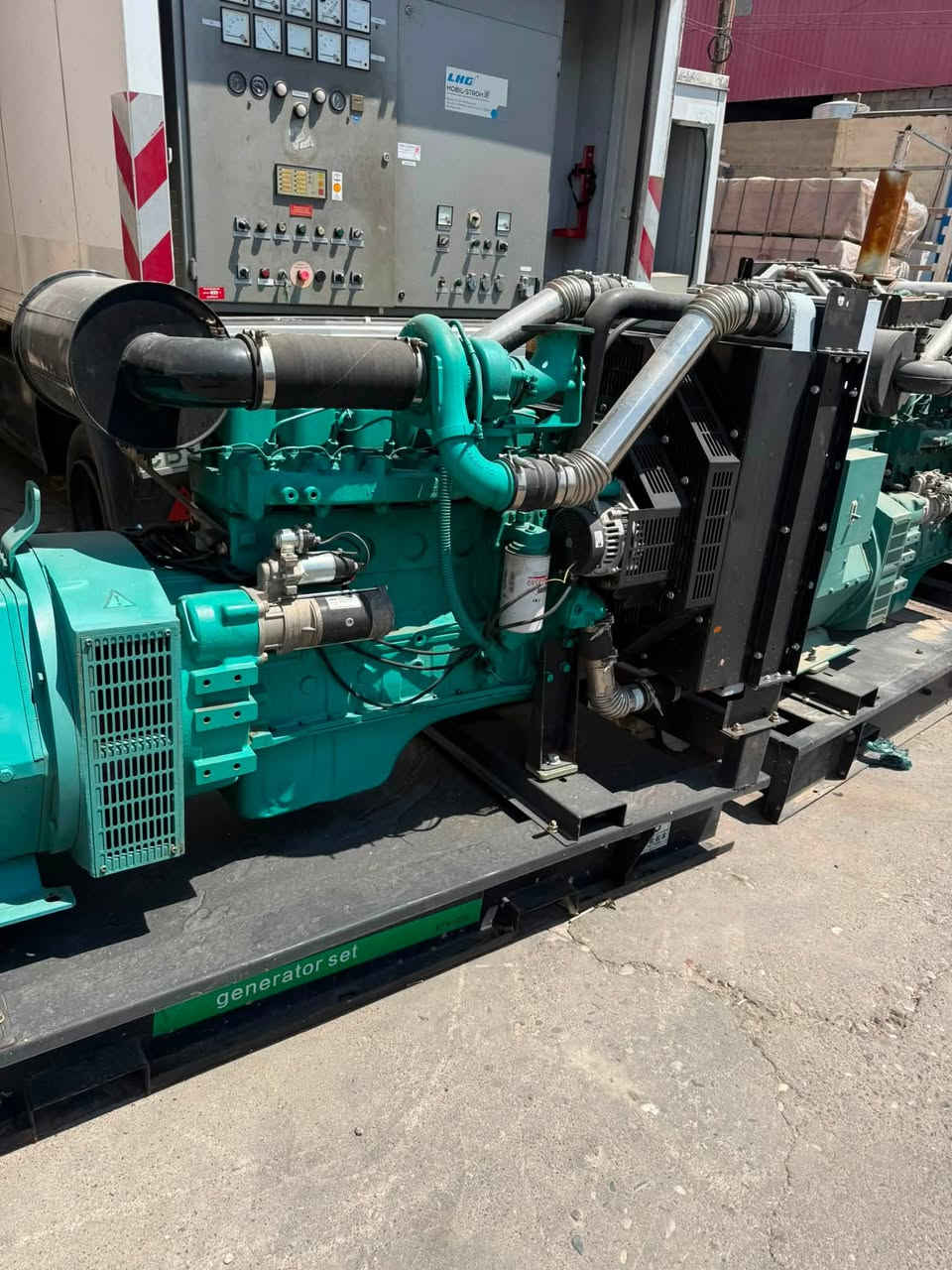 مولد كهرباء 150 KVA محرك Cummins
:
•  جويتر توربو انتركلر
•  بمب كهربائي
•  رديتر كبير لتبريد عالي
•  شاشة فول مواصفات ذكية LCD
•  حماية ذاتية - يطفى تلقائياً عند أي عطل
•  توصيل لجميع محافظات العراق
العنوان: اربيل - المنطقة الصناعية الجنوبية
*********** / ***********
