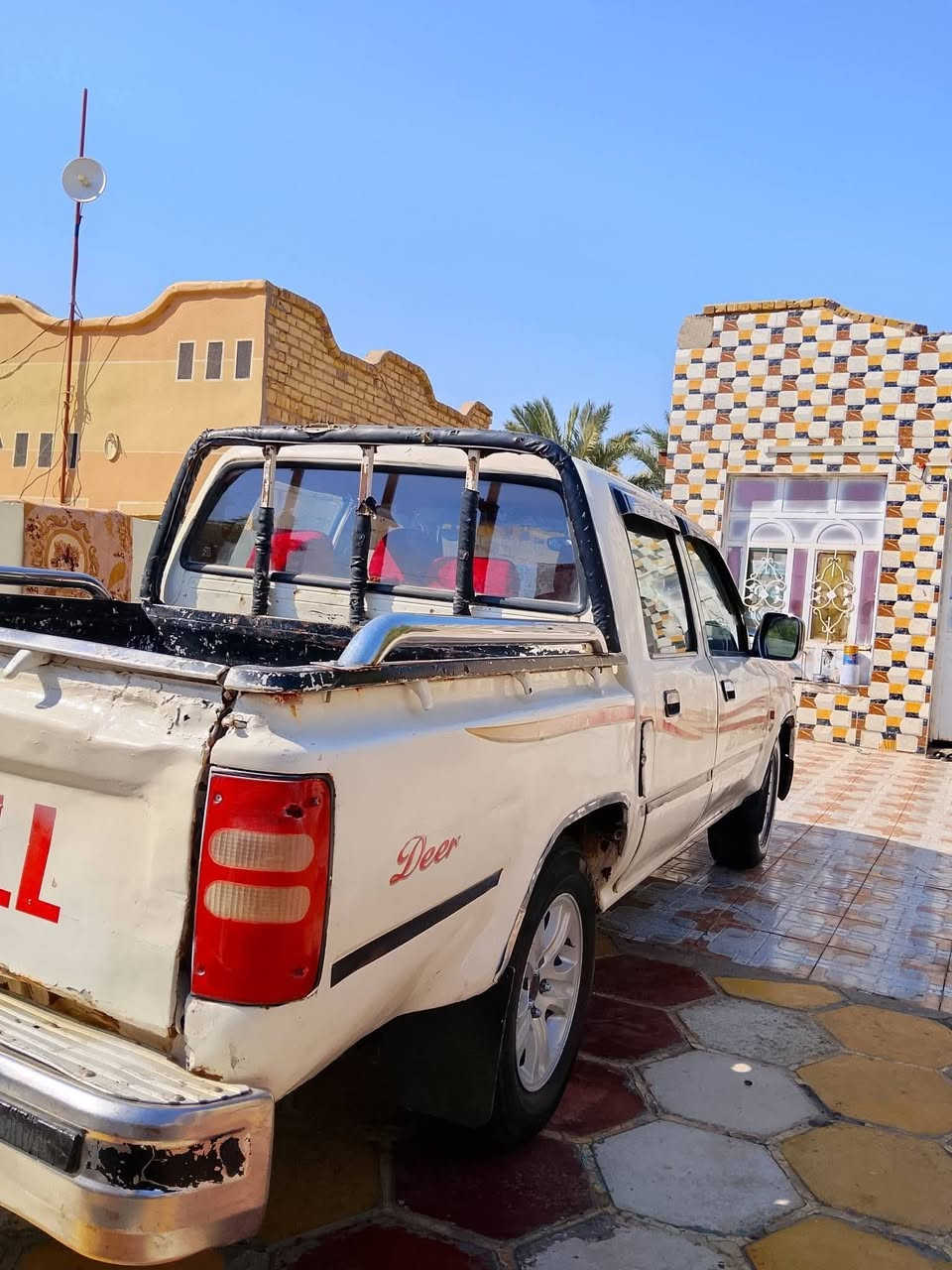 سلام عليكم سياره بيكم دير للبيع 2006 رقم قادسيه الماني  تحويل مباشر سياره خير من الله ما نقصه شي تخم تاير جديد مكينه وكير جدد دوشمه جديد
سعر 35 وبيه مجال بسيط 
مكاني بابل ناحيه الطليعه 
الاستفسار أكثر  / ***********
