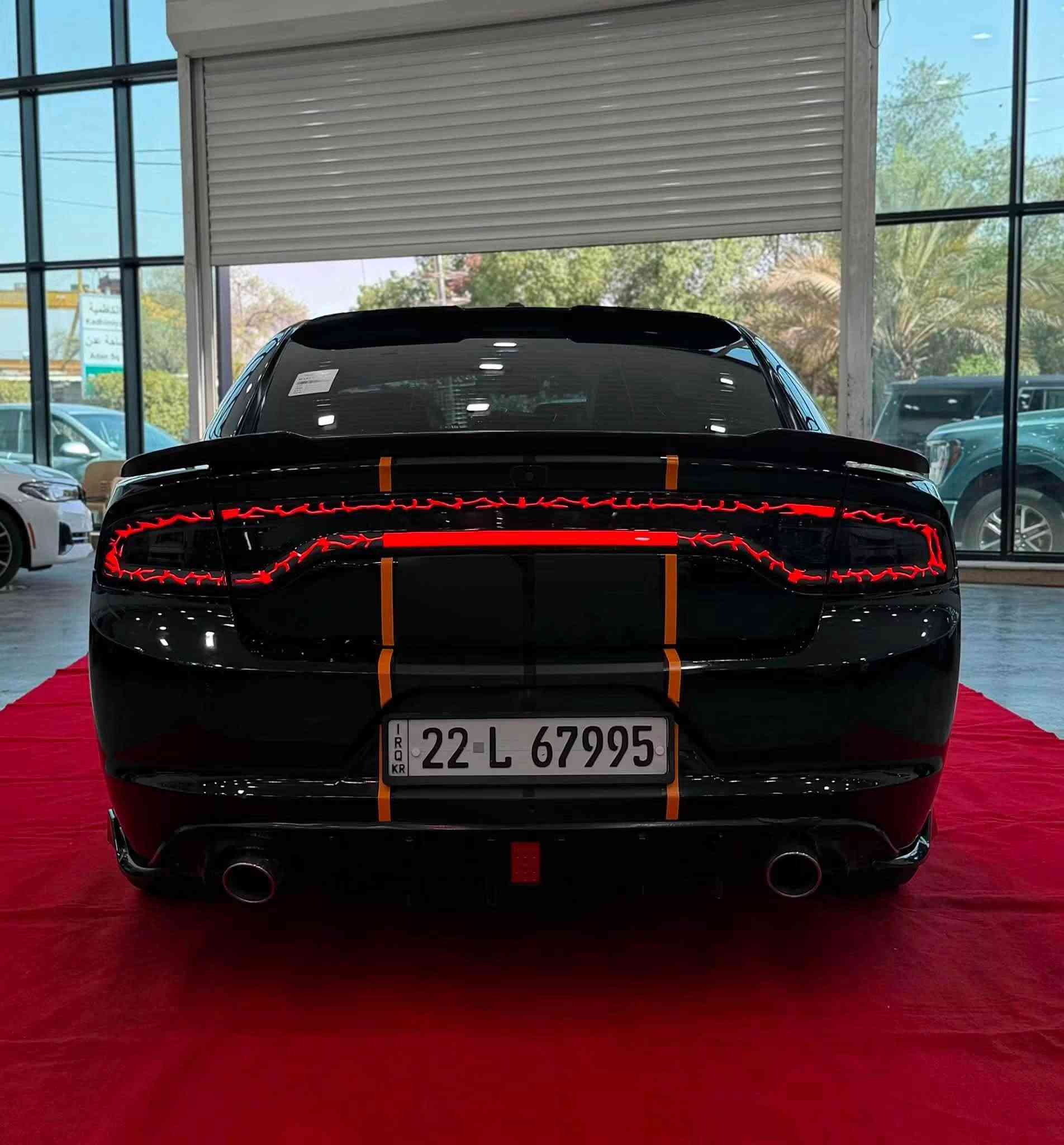🇺🇸 دودج شارجر 2019 (SXT) للبيع 🇺🇸
🔹 المواصفات العامة:
 الموديل: 2019
 الفئة: SXT
 المسافة المقطوعة: 61 ألف ميل
 الرقم: أربيل (تحويل / وكالة مضمونة)
🔹 المواصفات والراحة الداخلية:
 شاشة كبيرة
 كاميرا خلفية دوارة (مع حركة الاستيرن)
 كشن كهرباء + كشن تدفئة (هيتر)
 تشغيل عن بُعد
 وباقي المواصفات المعروفة لفئة SXT
🔹 حالة السيارة والتفاصيل:
 السيارة جاهزة وبدون أي نقص.
 تخم تاير جديد.
 سونار وصور الحادث متوفرة.
📍 العنوان: بغداد - الكاظمية / معارض جكوك - معرض البحر المميز
📞 للاتصال والاستفسار:
 *********** بغداد, العراق
