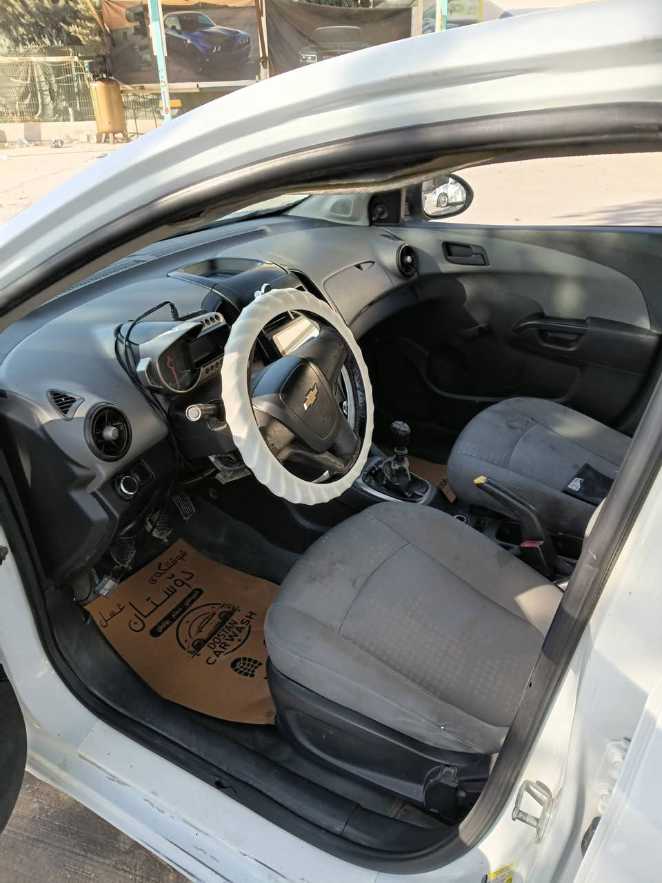 سونك موديل ٢٠١٢ البيع
بيه قطعتين صبغ 
مكينه كير خير من الله قبل شهرين بدلتهن
حداديه ٧٠ بل ١٠٠
مكانه اعظميه 
السعر ٥٢
كير عادي
***********
