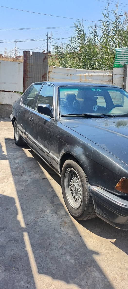 بيع مستعجل 1993 730i وارد ياباني 
45 بيها مجال قليل
رقم نينوى شرط التحويل سنويه 28
كير محرك اكسن شرط 
بيها 3 قطع ابيع صبغ عام 
بدون خياس بدون كص بدون دواخل شاصي شرط
وايرمنيه كلها شغاله 
تشغيل عن بعد جامات كهرب مري كهرب
بدون فتحه 
طخم امامي جديد تايرات جدد
طخم خلفي نص عمر 
شراي اتصل 
***********
***********
