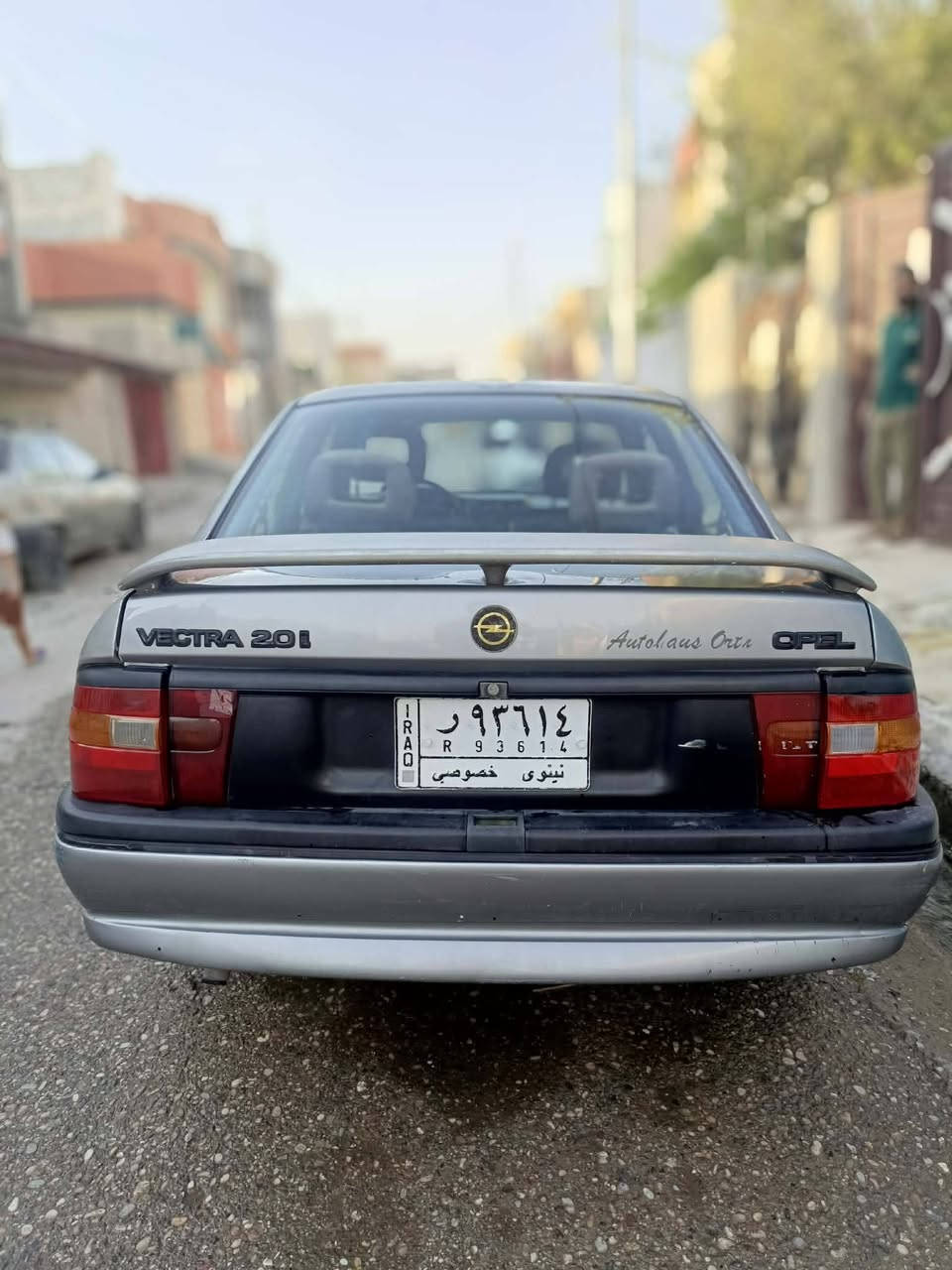 اوبل حجم 20 موديل 91 رقم الأماني كاربون بانزين كير اوتماتيك جامات كهربائي صبغ جماليه كير ومحرك شرط السياره ماتصرف عليها ربع  السعر 43 وبيها مجال شي قليل/ ***********
