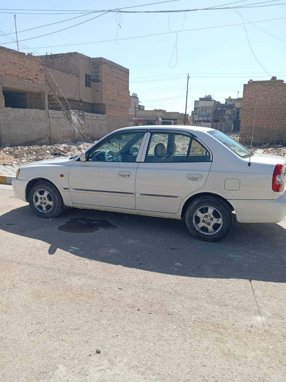 فيرنه 15 رقم بصره بسمي كير مكينه تبريد صدر كهربايات كفاله منضومه غاز السياره جاهزه بيهه باب جهت السايق مبدل السياره جاهزه مكاني بغداد بلحسينيه *********** السعر 60 وبيهه مجال
