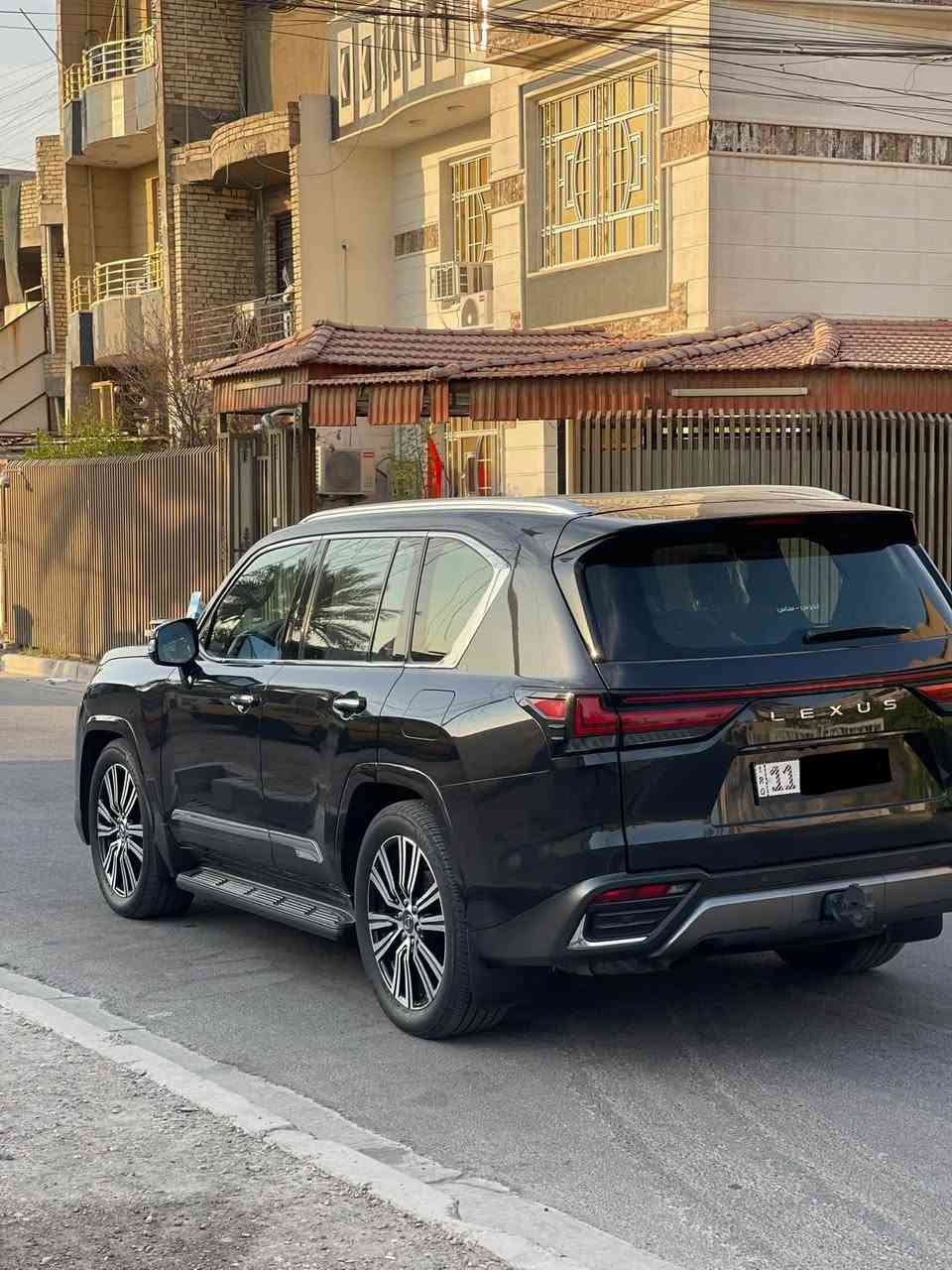 لكزس ساز ام • ٢٠٢٣ • رقم بغداد