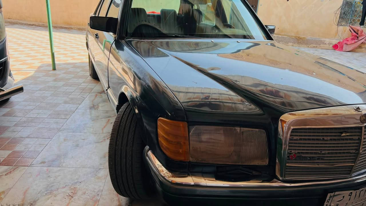 السلام عليكم حبايب مارسيدس رئاسي موديل 91
السياره حلوه محرك 3000vvt.  
كير محرك مكفول 
رقم بصره ،، 
السياره بلحقيقه كلش مرتبه 
وين ميعجبك شغل وطلع 
مكان السياره البصره قضاء المدينه 
السعر34 وبيه مجال حگ الجيه فقط ***********

