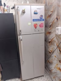 ثلاجه • للبيع
