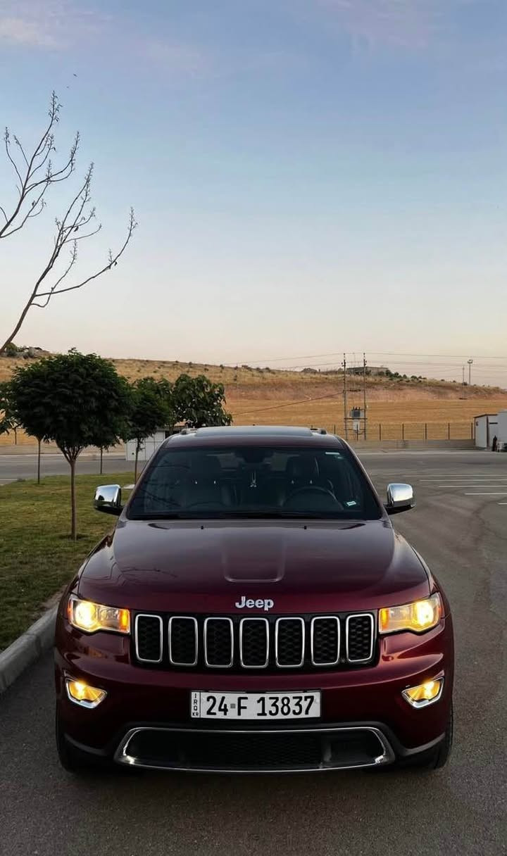 Jeeb Grand Cheroke 2017 LIMITD
كشنات جلد الأمامية كهربائي و تدفئة 
جيب 2017 مواصفات LIMITED كفالة عامه امريكي✅
حتى دعاميات ابيع بدون صبغ ماشية 88 الف بدهوك🌍
باسمي تحويل فوري مكفولة من (كير/محرك/الخ…)💯
فول فول مواصفات كلين تايتل 
تحويل وكالة غرامات ب شرط
سعرها بلاش ب ٢١٨$ ورقـــة و مجال 
للمزيد من المعلومات اتصل على هذا الرقم 
(***********) سميل, دهوك
