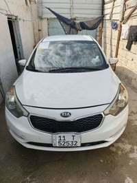 اخوان فورتي موديل 16 امريكي ظربتهة جنطة مبدل بيهة قبق جنطة وبيهة ٣ قطع...