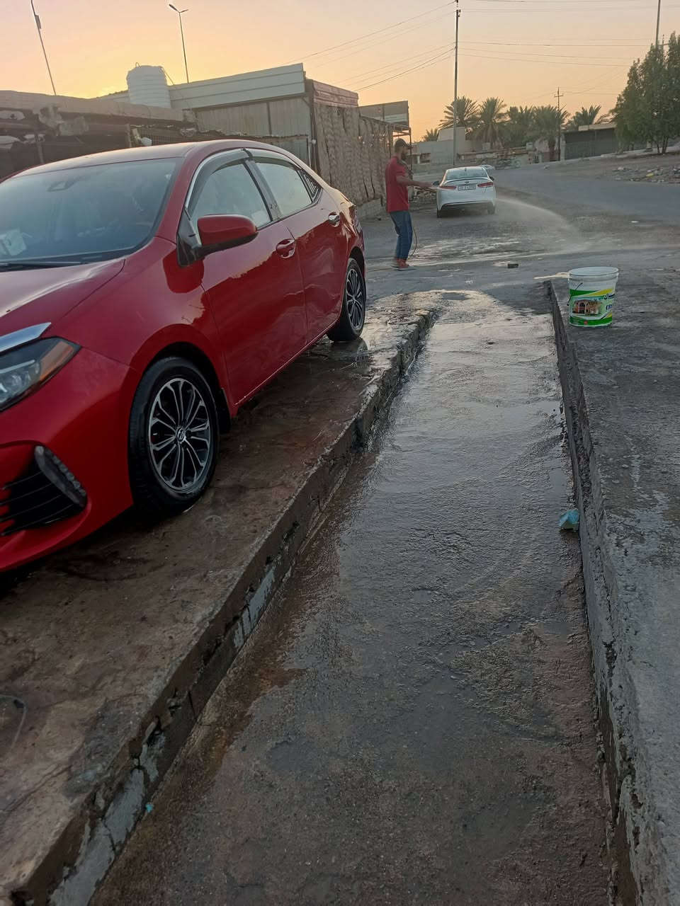 سلام عليكم 
كرلة لبيع السعر 108وبيهة مجال
المكان ديالى بزاز شروين 
كاملة حدادية و تخم تأيرات
الرقم ***********
