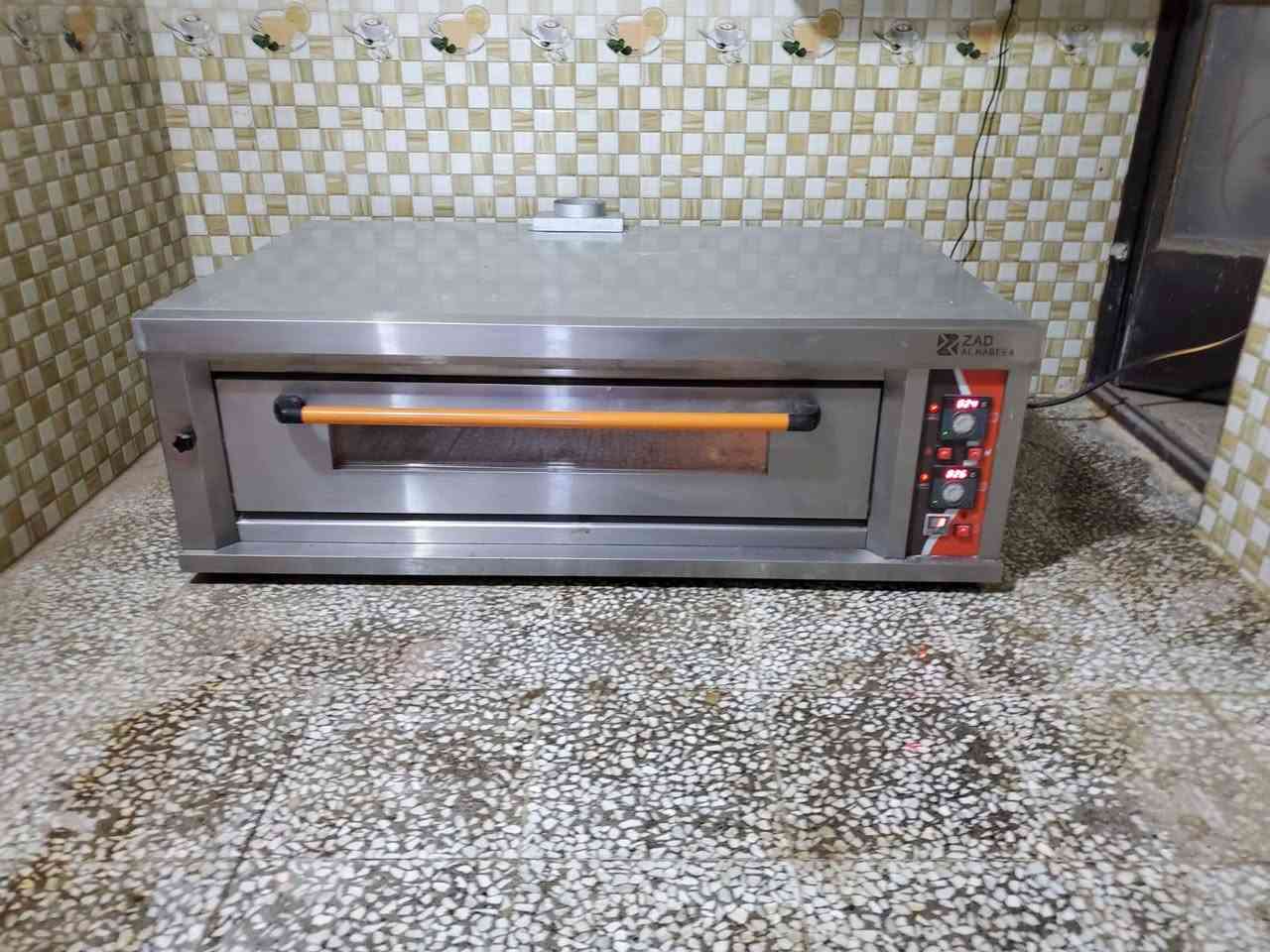 فرن • جديد • استعمال شهر