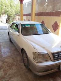 أبيض • ٢٠٠٢ • بيع مستعجل