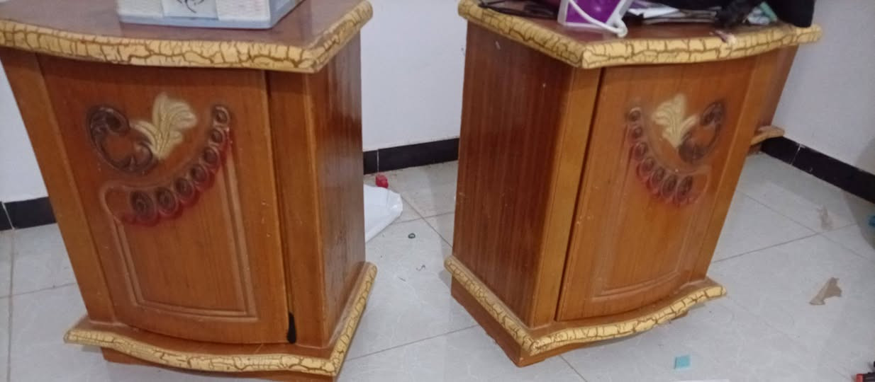 نجاره عراقیه صاج وبعد ویاهن تخت للاستفسار ***********
السعر 350
