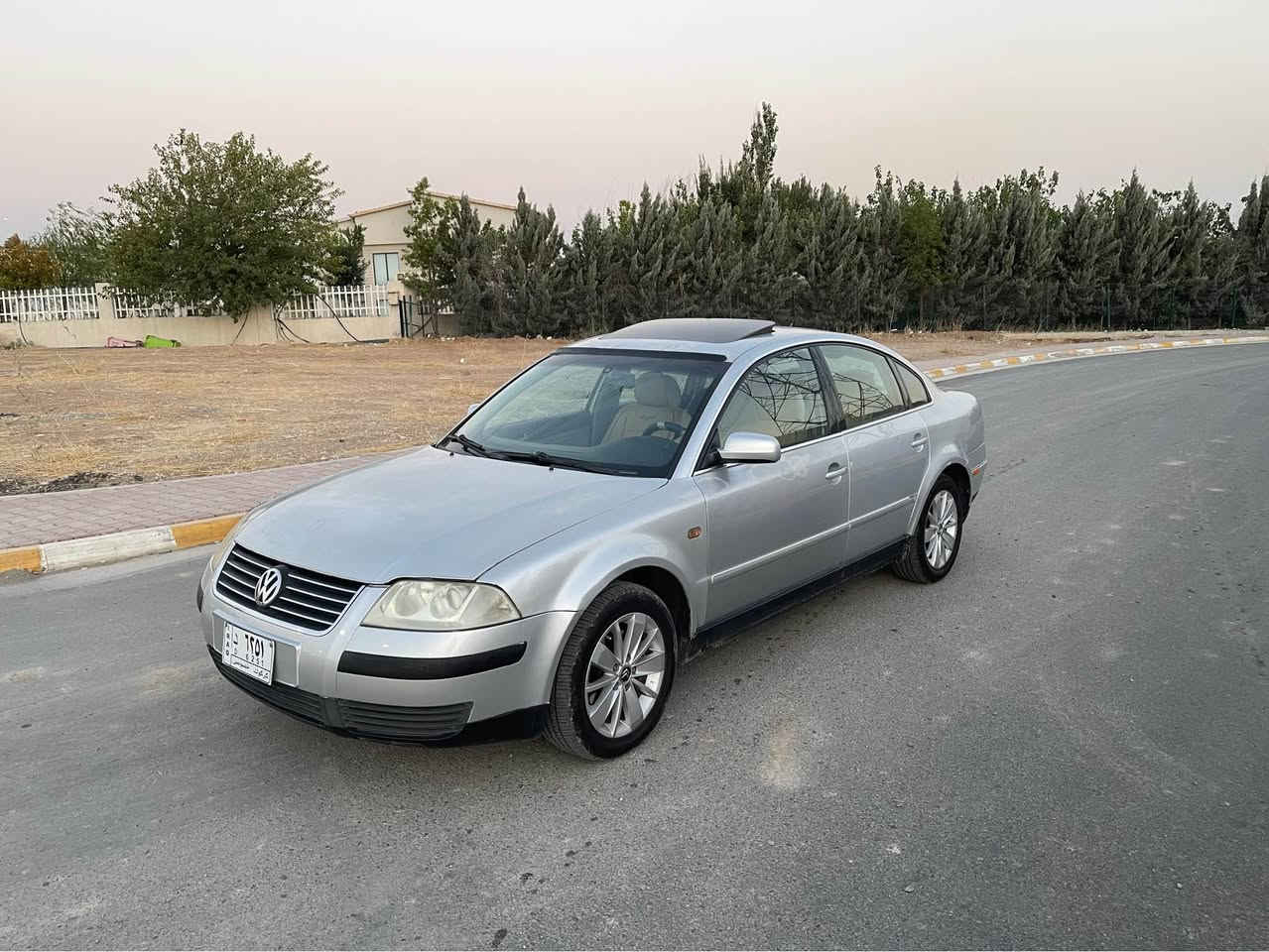 passat 2002
باسات موديل ٢٠٠٢  ساخ ساخ  ٢٣$ 
علوجه مالى مه ده نى شه رت
كيرى عادى   مه كينه كه وره ٤ بستون
  دعمو ليدراوى نيه بوياخى نيه
جوار جام كاره با سلايت اوينه كاره با 
ته بريرد به س قايشى بيوه نيه
كيرومه كينه به شه رت *********** السليمانية, العراق
