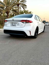 كورلا LE • ٢٠٢٤ • زعفرانيه
