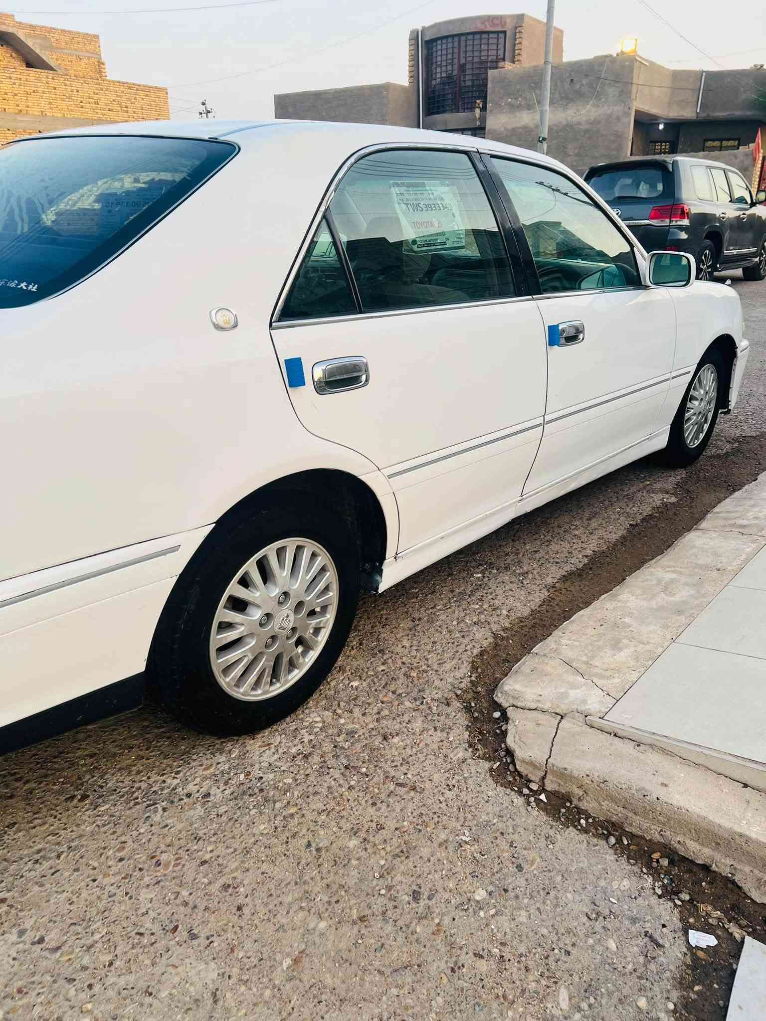 ً
ملكه دوات دوات كرستال اصل كصة جنطه 
رقم وسنويه طبق شاصي محرك ديفور صغير قتصادي
مكينه وكير كفاله حداديه تبريد ثلج سياره جاهزه مانقصه شي
السعر 27وبيه مجال شراي يتصل ***********
