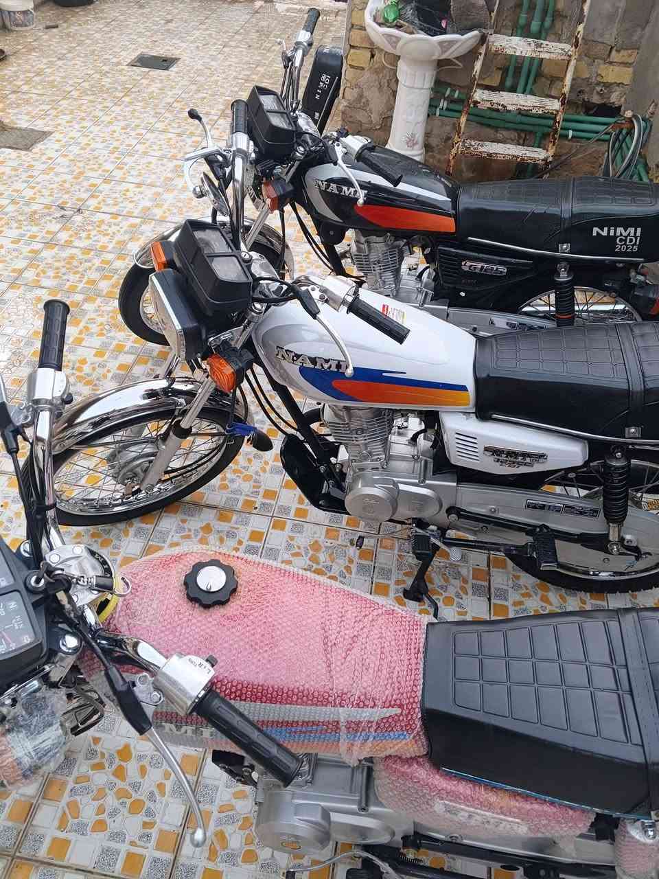 هلاوو شباب نامات 3 للبيع كله شبه اصلي وجدد شرط الفحص جيب فيتر وتعال اختار 
كهربائيات كله شغاله كل نقص ماكو 
مديلاتهن 2027سكنر 5اوراق مطابق شاصي وبليته 
مكاني كوت 
اسعار حلوه 📍جوه جوه جوه ال800 📍
***********
