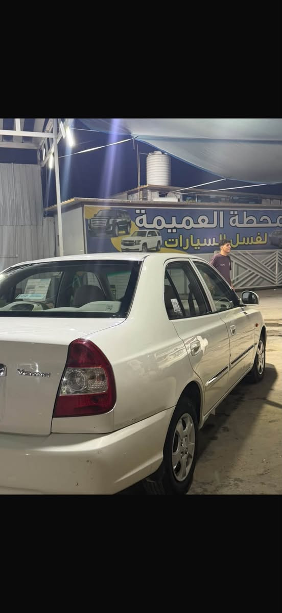 السلام عليكم فيرنه ٢٠١٢ سياره حلوه وجديده
بيهه صبغ الجاملغ والبنيد بس صبغ بدون ضربه السعر ٧٥ وبيهه مجال العنوان بغداد الجديده 

***********
