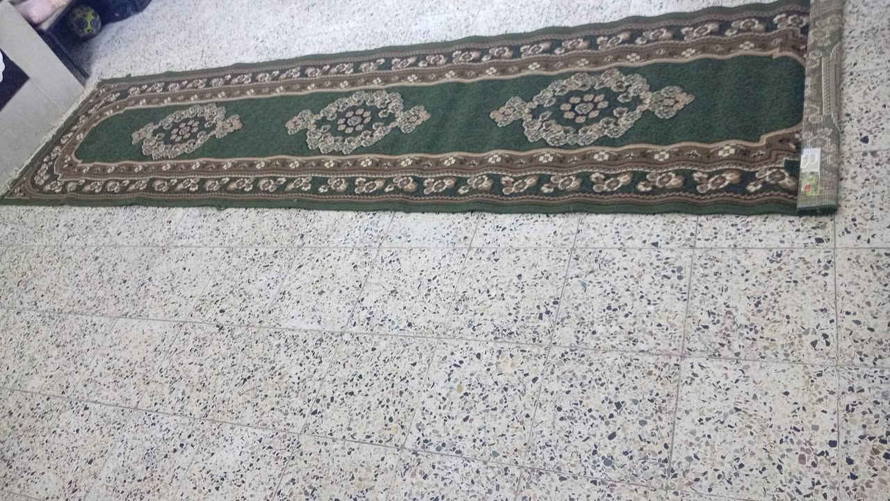 فرشات • للبيع • جوا السوك