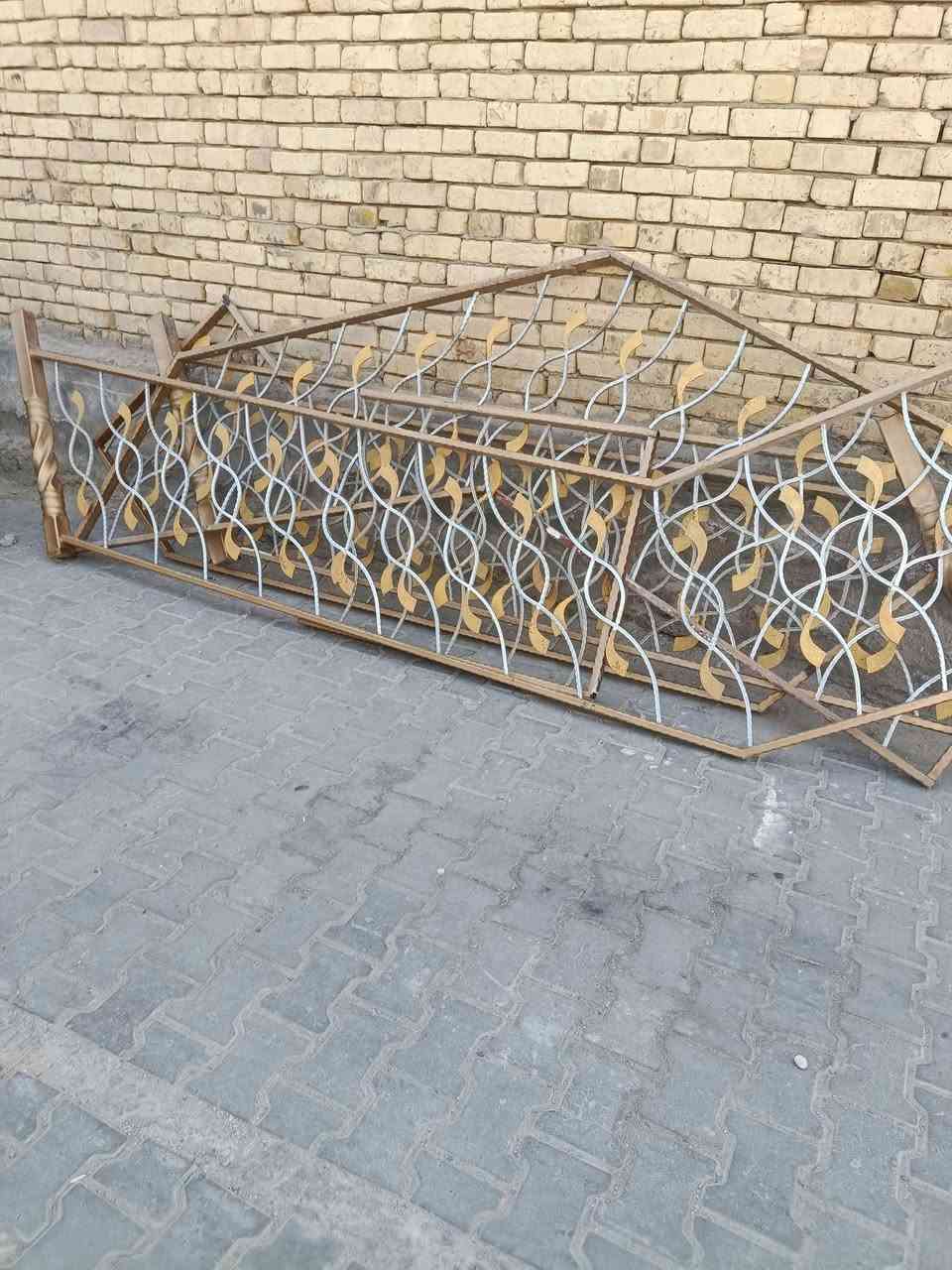 محجر درج طابقين نضيف اي زنجار مابي مكاني رميثه ***********
