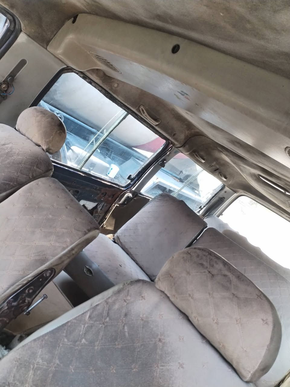 سلام عليكم شباب بريجو للبيع موديل 96سنويه ل27 مكينه وكير وتخم تاير خير من الله حداديه حلوه داخل حلو مكان حله تليفون ***********
