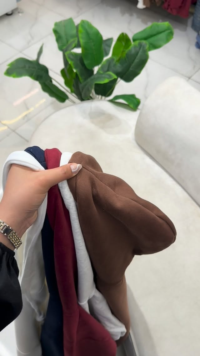 هودي نسائي • فري سايز • ألوان مميزة
