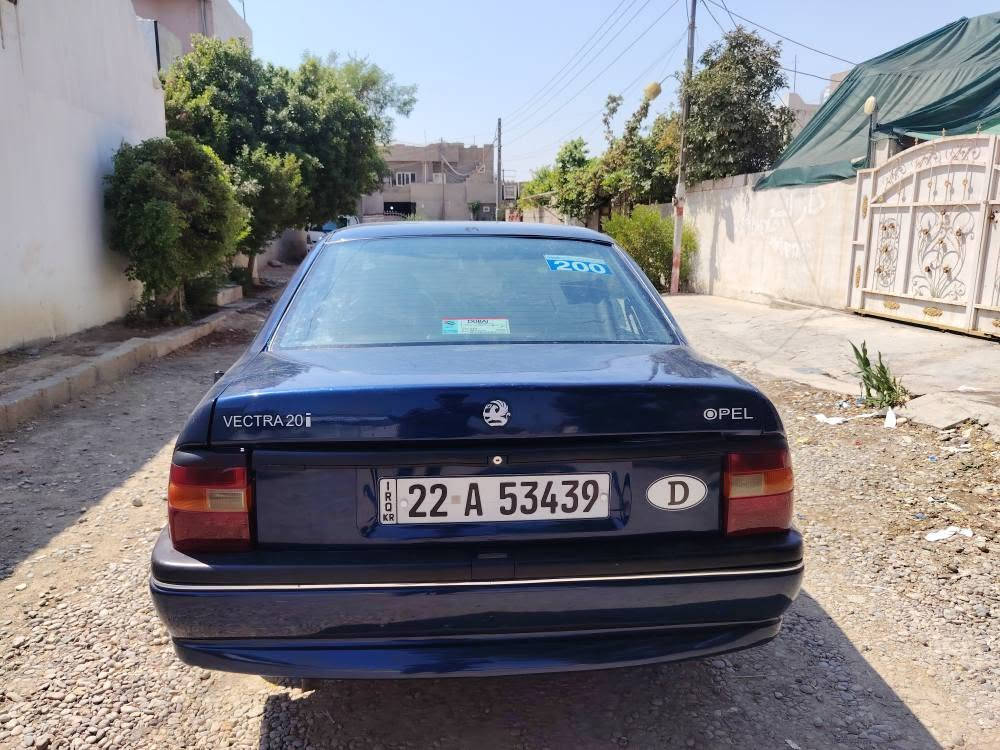 سياره اوبل فكترا موديل 91 حجم 20كير اوتاماتيك سياره نظيفه جدا كولشي مابي شرط بدون ضربه سنويه جديد بي دفتر بنزين كهربائية كلها شغال تخم صدر جديد سعر 41وبي مجال بسيط عنوان كركوك رقم هاتف *********** كركوك, العراق
