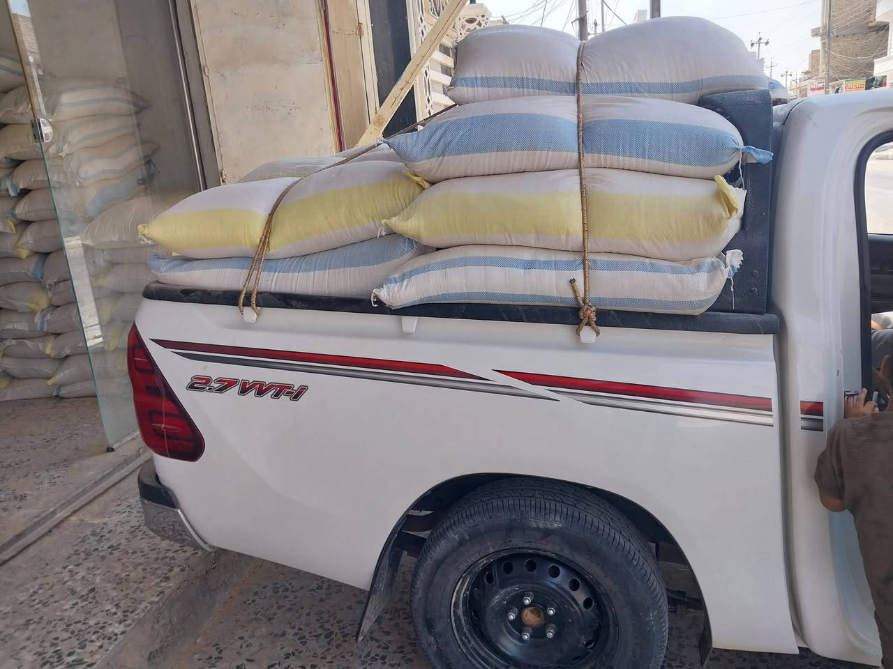 يتوفر نخاله مال مطاحن اهليه بيضه خفيفه خشنه سعر الطن 355 وزن الكيس 20 كيلو سعر الكيس المفرد  7250 الاف... العنوان ميسان الماجدية نهاية شارع الجامع  ***********
