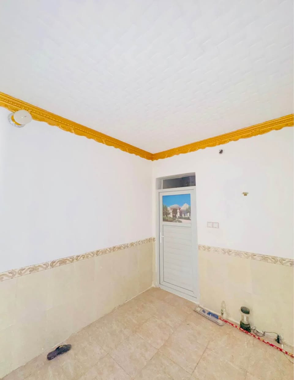 دار ايجار 300 متر طابقين متر الهنديه مكان مميز ٤ غرف نوم وصاله واستقبال وحديقه وكراج سياره بيت مرتب
للاستفسار واتساب فقط 
*********** النجف, العراق
