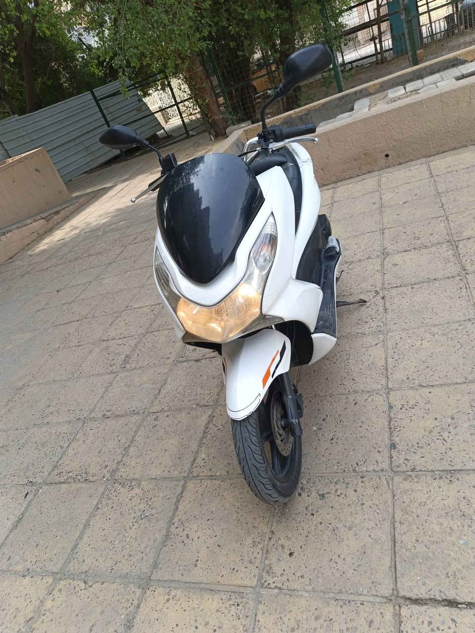 PCX • جيل اول • ١٥٠
