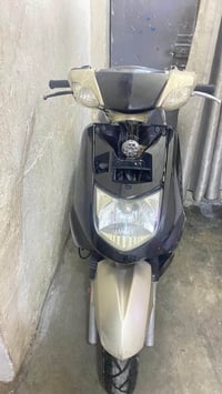 سكنس نثيه كوم حديد مكينه مابيها شي تخبل بس الباتري كاعد وعطل بلكهربائي...