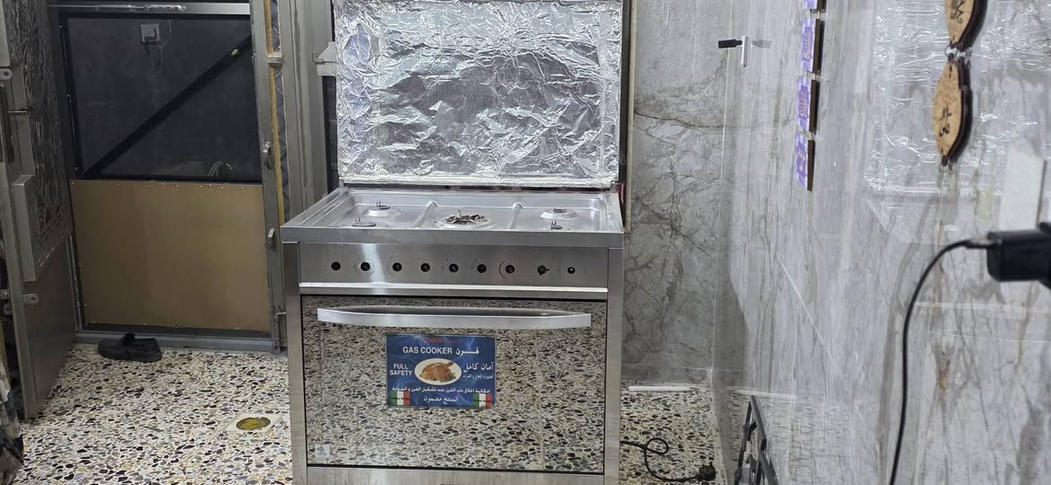 طباخ إيطالي • نضيف ٨٠٪ • بغداد الحسينية راشدية