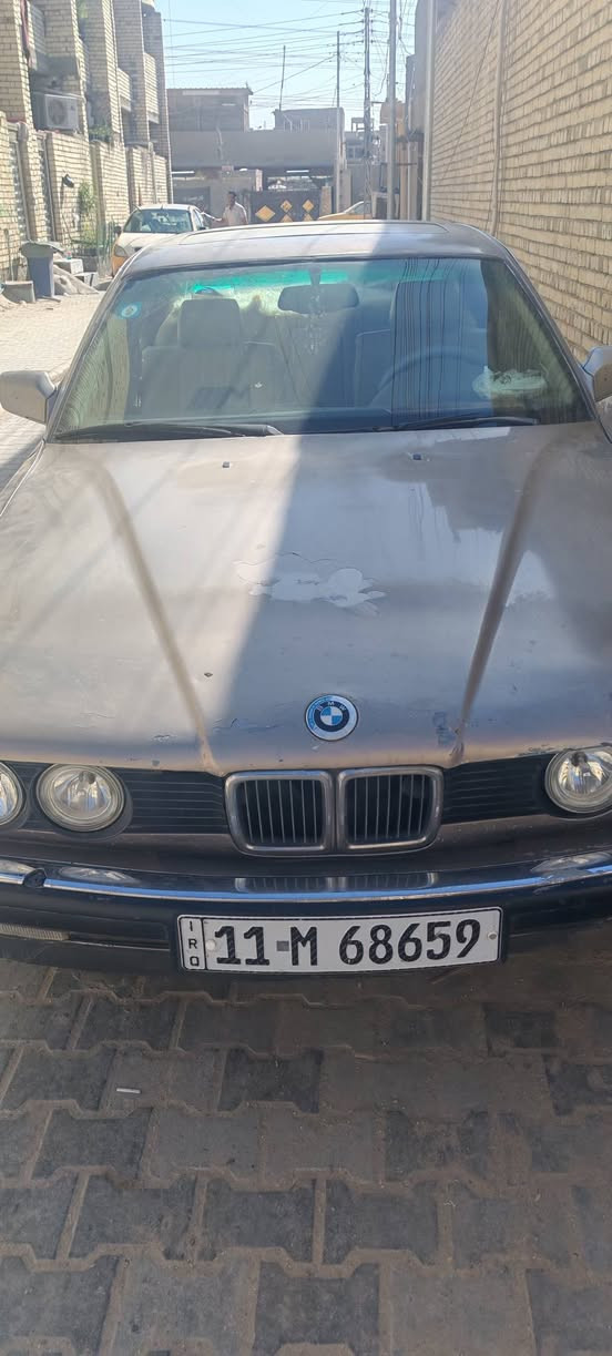 السلام عليكم BMW 753 بغداد بسمي كير ومحرك كفالة تبريد جاهزة كراسي كهرباء سلايت شغال تخم تاير السعر 37 وبيه مجال ***********
