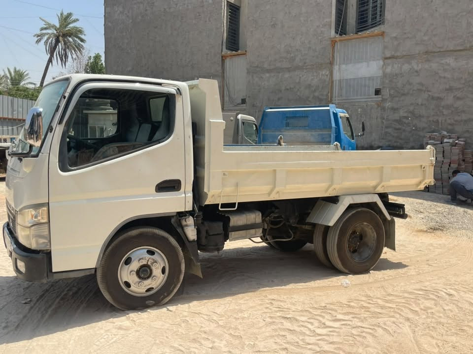 للبيع كنتر قلاب فحل رقم بغداد انكليزي موديل ١٩٩٢ قماره حديث مال زيرو كير تعليك محرك ٣٢ دبل فلتر دهن جاهزه ومكفوله من كلشي بدون اي برغي نقص دوشمه كهربيات تخم تاير جديد كير محرك شاصي جاهزه جاهزه بدي حوضي قلاب بيع بدون مراوس  بكانهه بغداد السعر ١٢٢ورقه اقرأ التفاصيل وخابرني ودلل ***********
