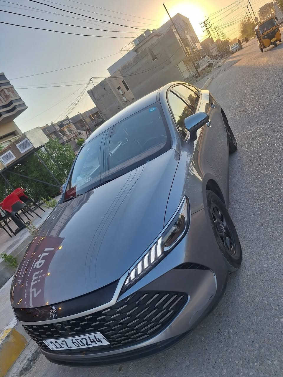 للبيع بي واي دي
كن بلس رصاصي مكفولة ب اسمي رقم بغداد
 ماشية ٤١ الف مجموع
السعر 15 الف بيه مجل بصيط 
 واتساب ***********
