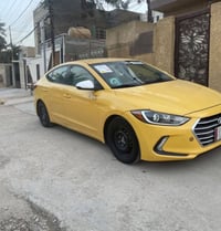 النترا ١٨ للبيع السياره بيهه فقط جاملغ امامي بارد ع كد شبر مكاني بغداد...