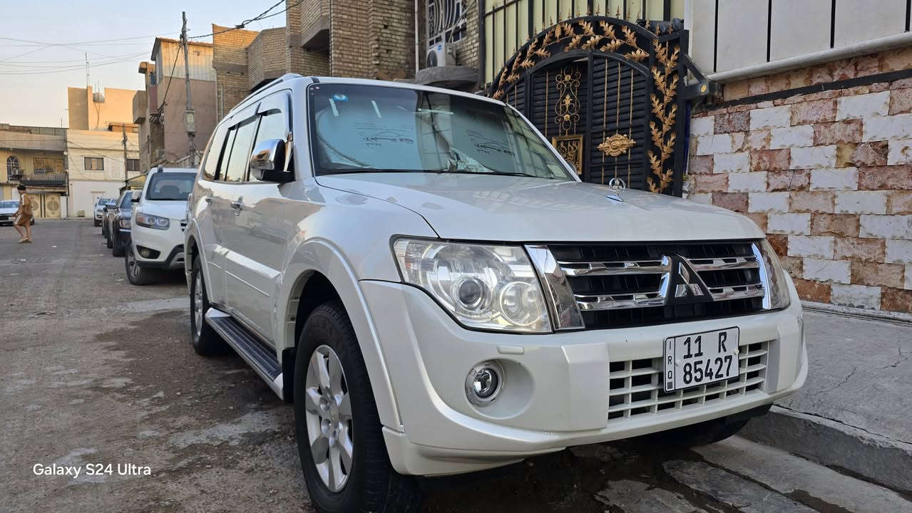 السلام عليكم ...
للبيع باجيرو حبتور موديل ٢٠١٤
فول مواصفات
حجم المكينة 3500
ماشيه 119  الف
سعرها ( 153 ) ورقة وبيها مجال قليل
السياره بدون صبغ .
الملاحظات ..
الجاملغ خلف السائق بارد فقط وطلقه بلقماره ما نافذه  وجود رصعات والصور موضحه وعندي مقطع فيديو موضح بيه كلامي اي نقص ما بيها من جميع النواحي الميكانيكيه والكهربائيه .
مكاني بغداد / حي اور قرب جامع الفردوس
للاستفسار ***********
